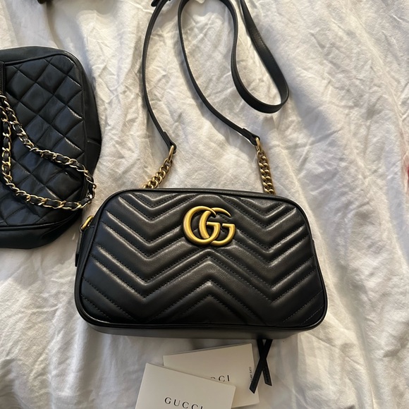 Authentic Gucci Marmont Medium Bag GG - Picture 1 of 4